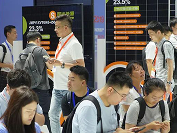 贝斯特亮相SNEC 2025，全场景N型产品矩阵沉构光伏价值公式
